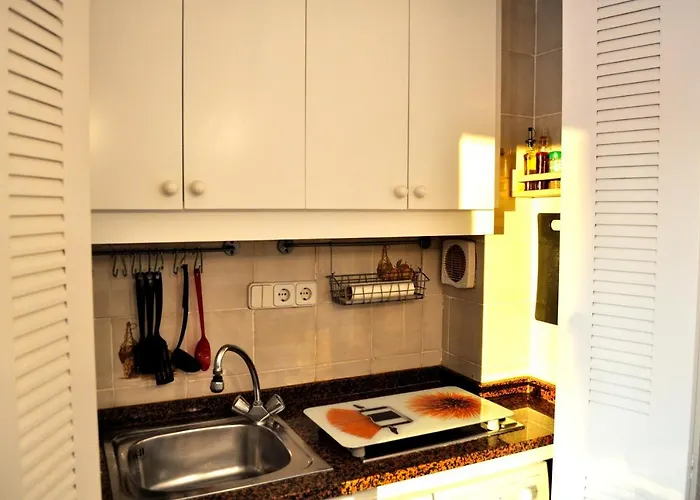 Retiro, 1 By Bookindenia デニア